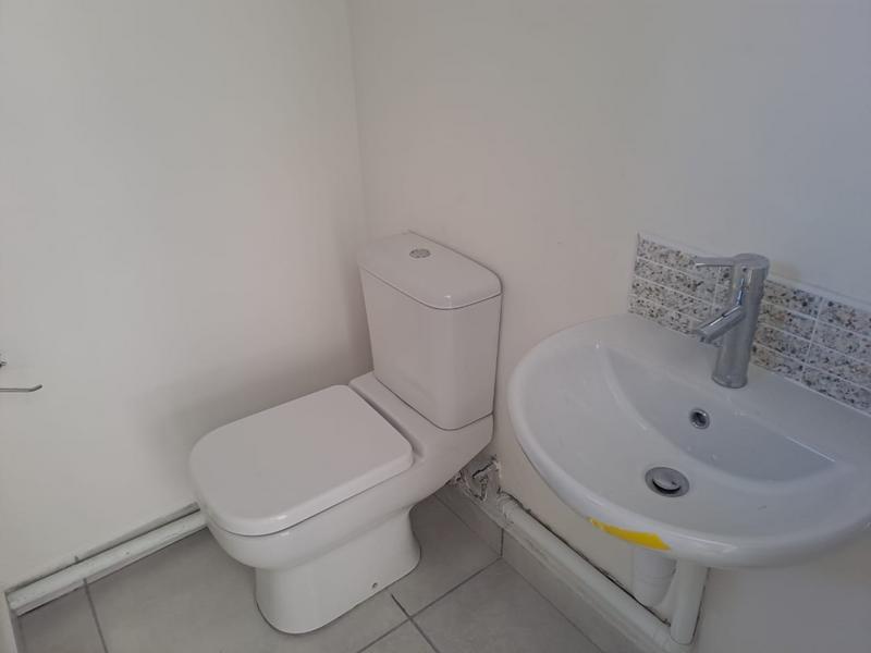 To Let commercial Property for Rent in George Central Western Cape